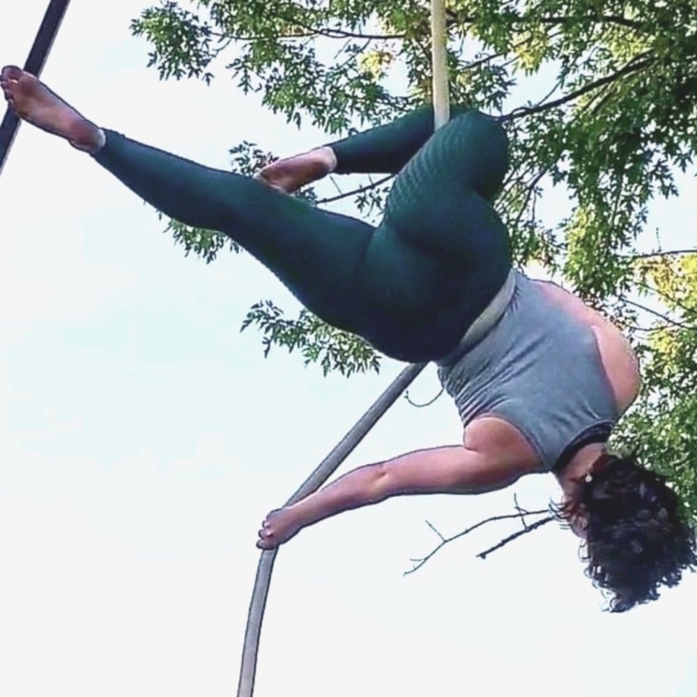 Dark Green Textured Leggings